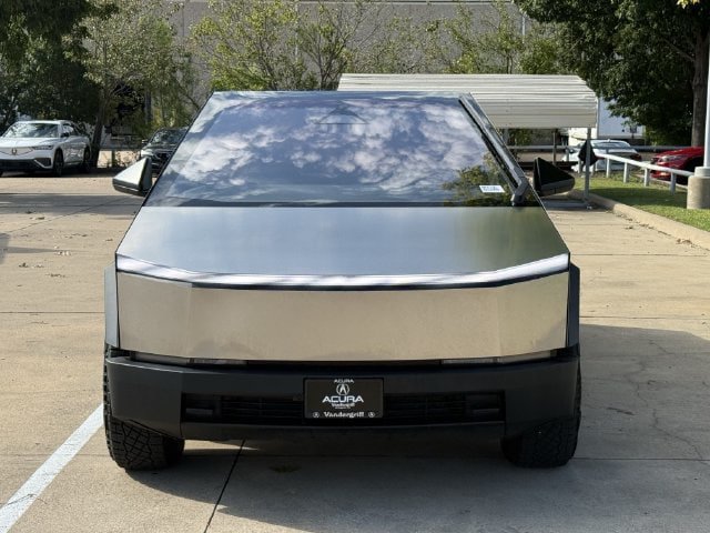 Used 2024 Tesla Cybertruck AWD Crew Cab image 7
