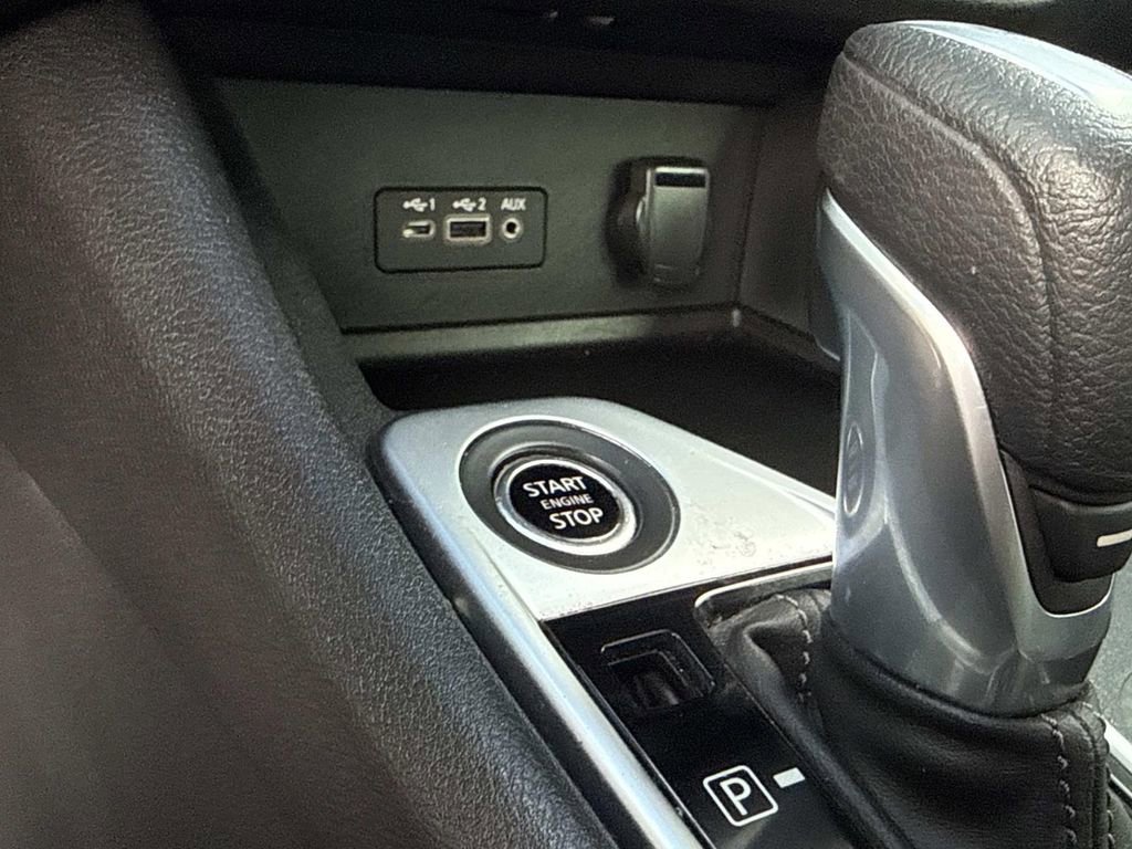 Certified 2021 Nissan Sentra SV FWD image 27