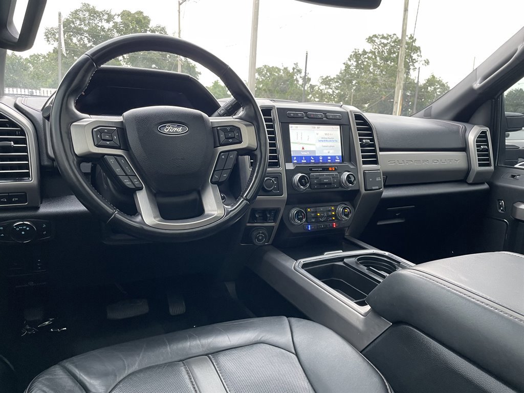Used 2020 Ford F350 Platinum w/ FX4 Off-Road Package AWD/4WD image 11