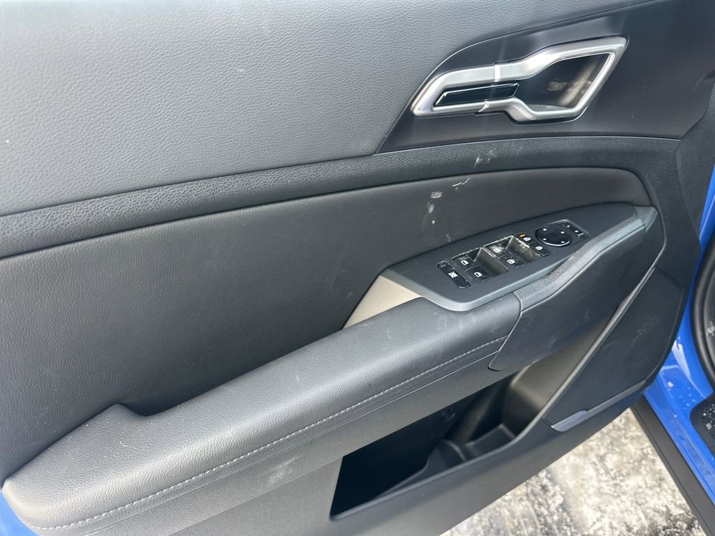New 2026 Kia Sportage EX image 10