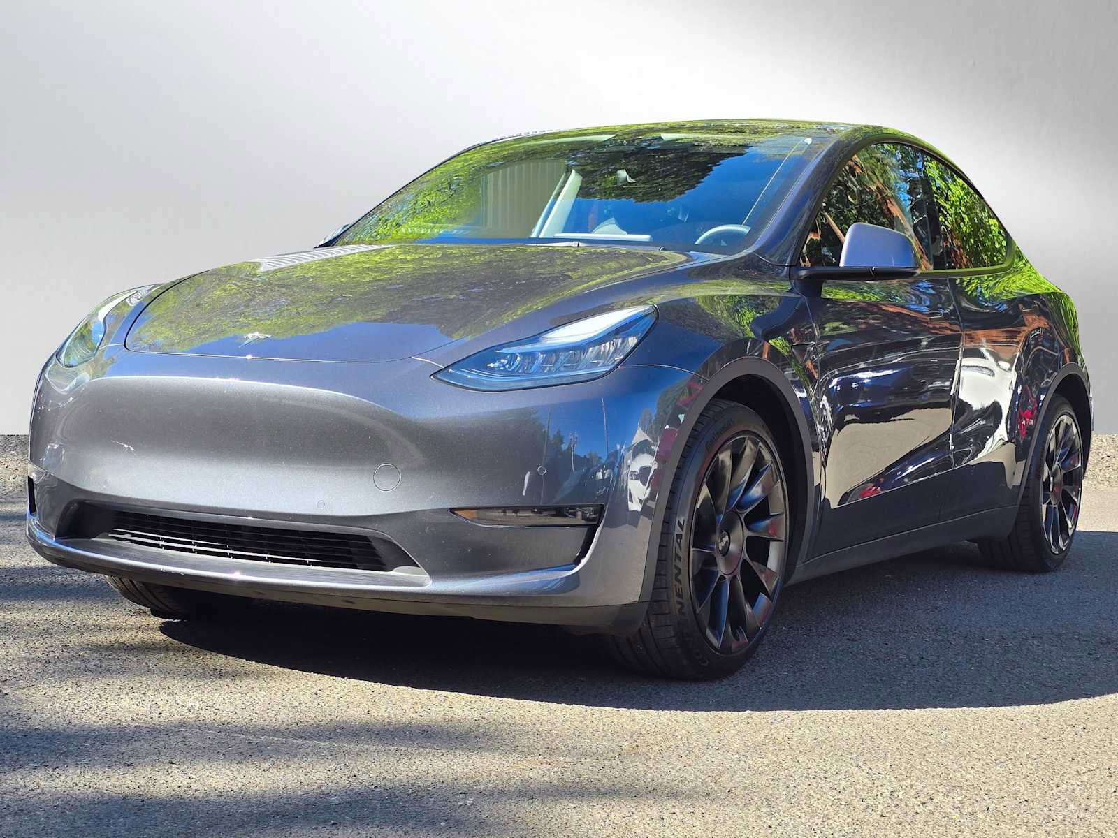 Used 2021 Tesla Model Y Long Range AWD/4WD image 7