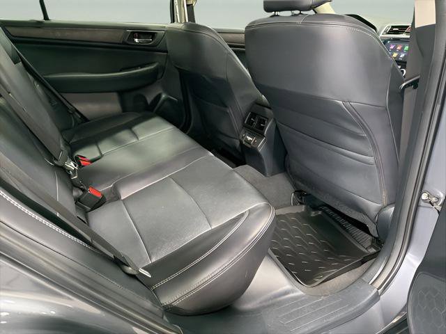 Used 2018 Subaru Outback 2.5i Limited w/ Popular Package #2 AWD/4WD image 33