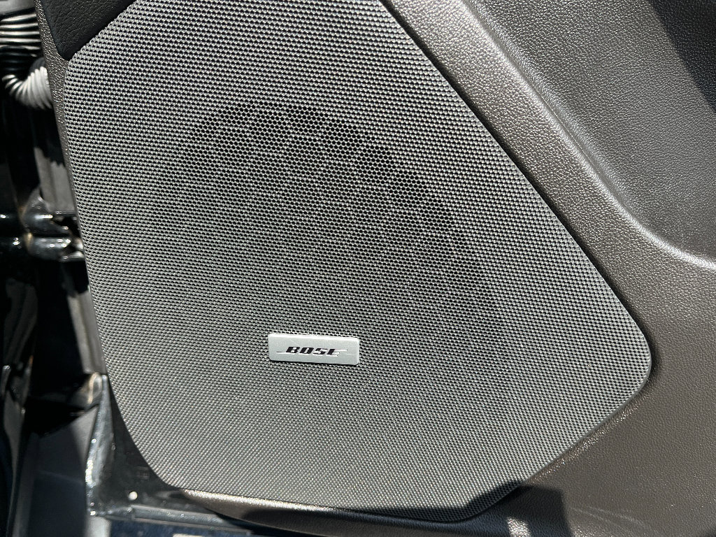 Used 2023 Cadillac XT5 Premium Luxury w/ Platinum Package AWD/4WD image 16