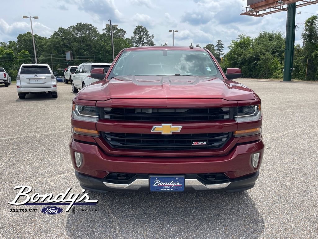 Used 2017 Chevrolet Silverado 1500 LT w/ All Star Edition AWD/4WD image 2