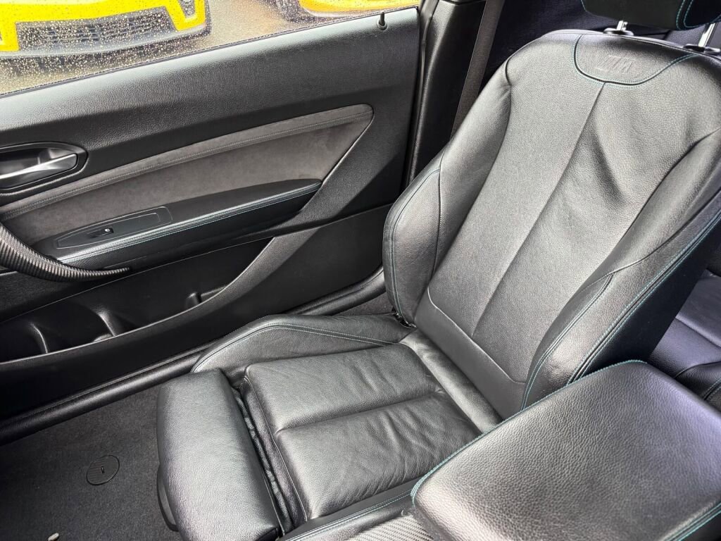 Used 2017 BMW M2 RWD image 29