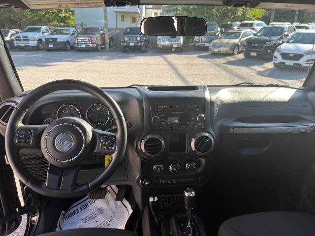 Used 2017 Jeep Wrangler Unlimited Sport w/ Connectivity Group image 22