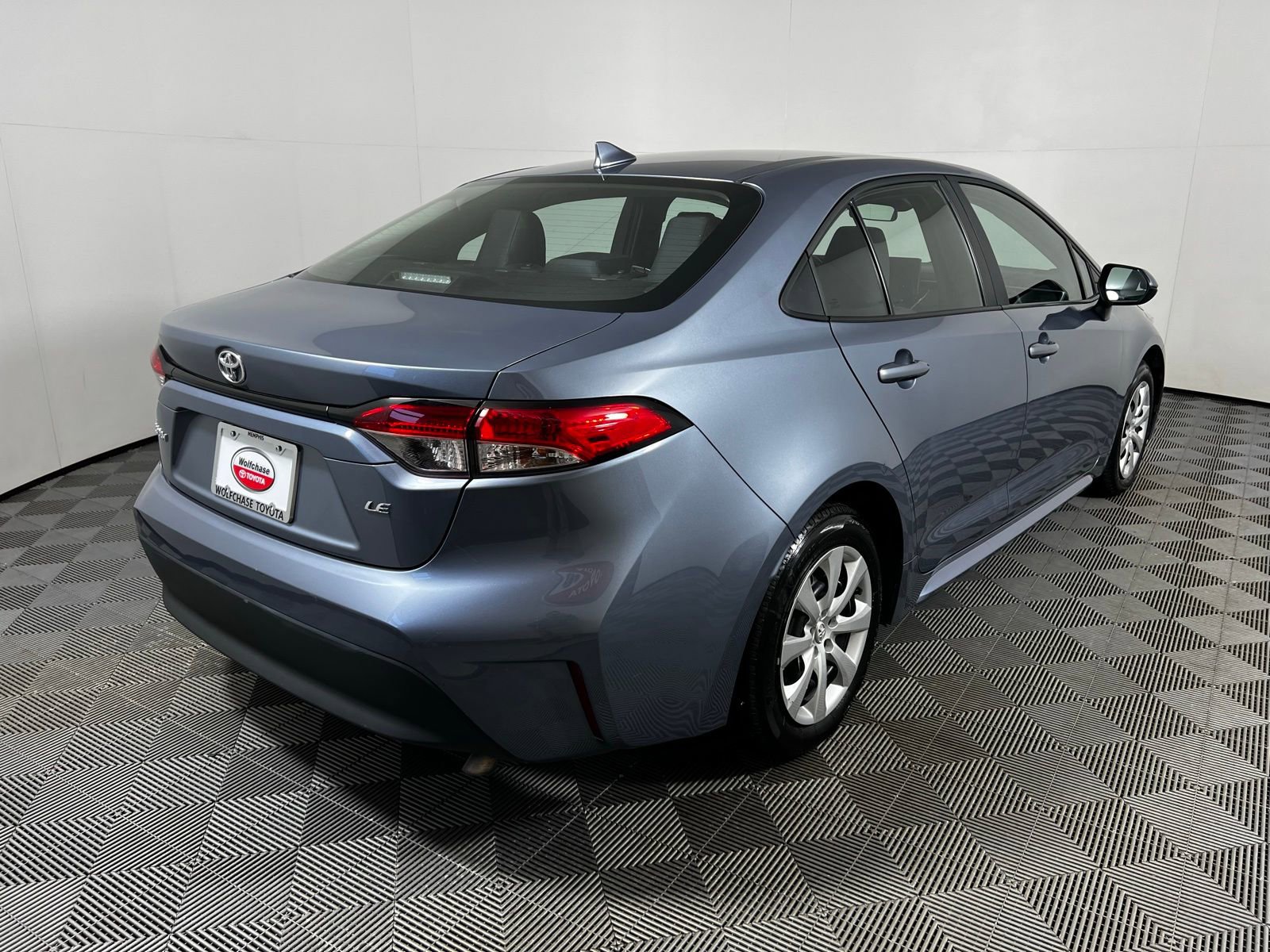 Certified 2025 Toyota Corolla LE image 5
