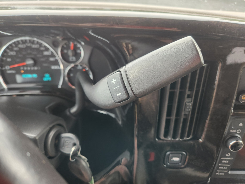 Used 2019 Chevrolet Express 2500 w/ Enhanced Convenience Package RWD image 31