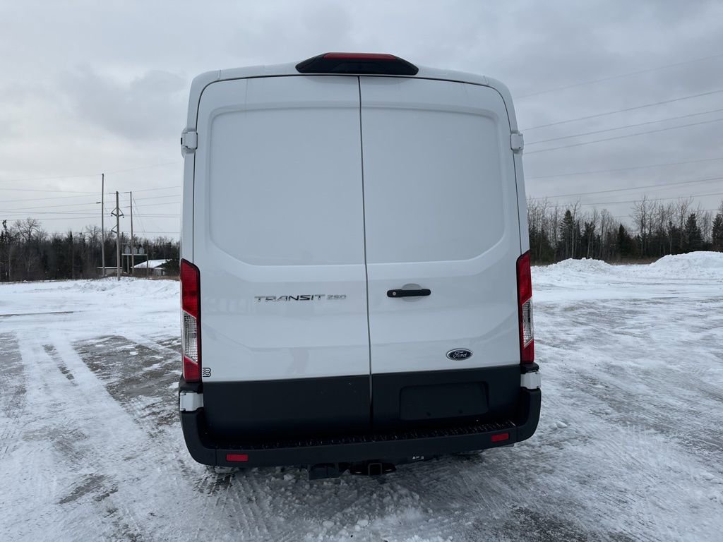 New 2025 Ford Transit 250 148 Medium Roof image 18
