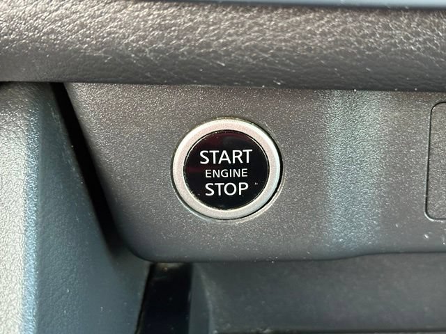 Used 2021 Nissan Rogue S FWD image 36