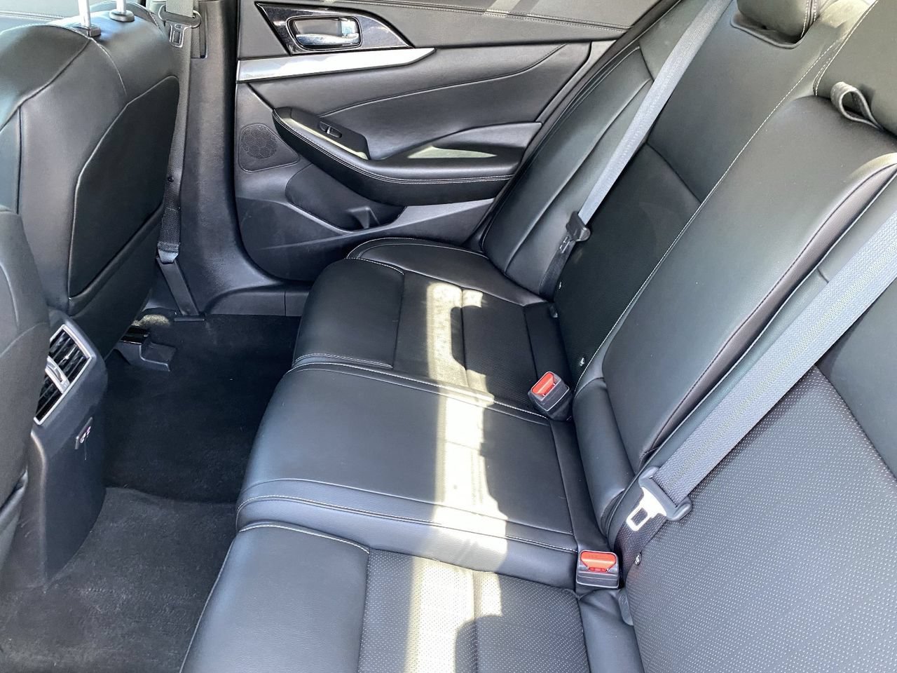 Certified 2023 Nissan Maxima SV w/ Floor Mat Group FWD image 14