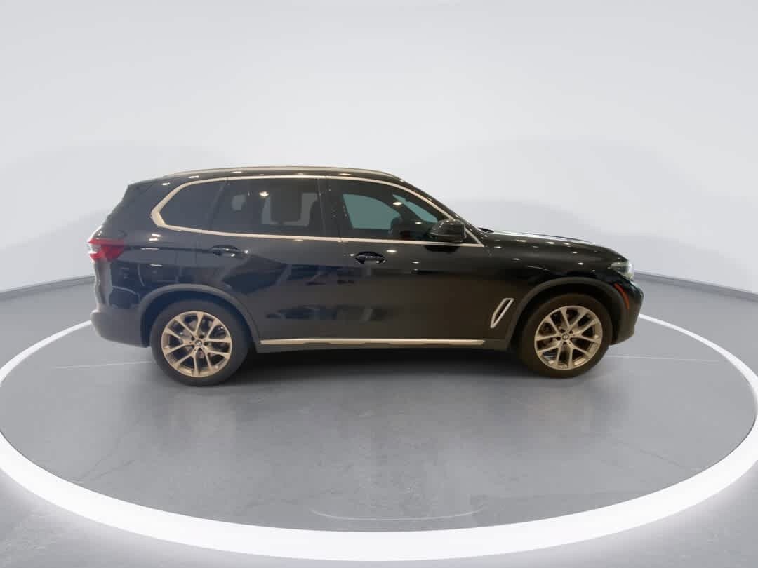 Used 2021 BMW X5 xDrive40i w/ Premium Package 2 AWD/4WD image 9