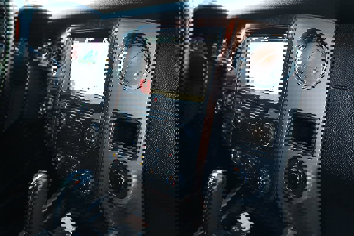 Used 2017 Ford Expedition Platinum image 25