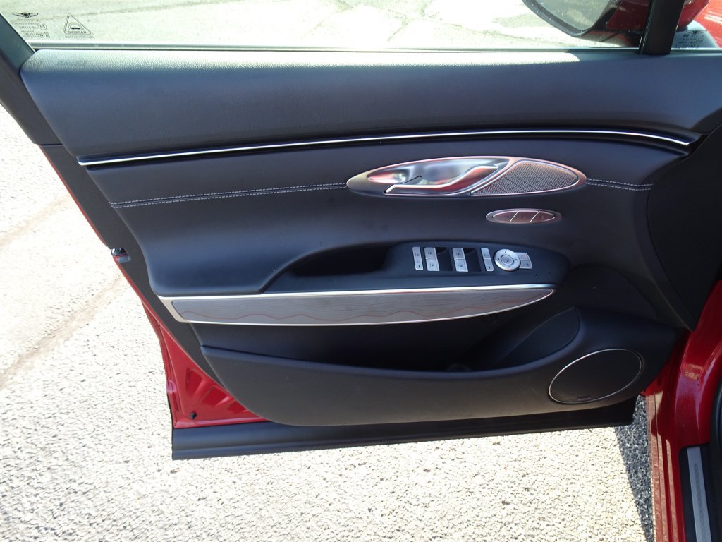 Used 2023 Genesis GV70 2.5T w/ Advanced Package AWD/4WD image 15