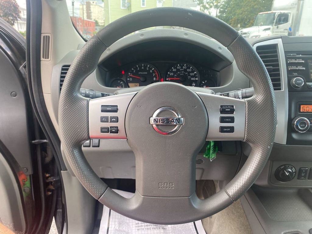 Used 2014 Nissan Frontier SV w/ SV Value Truck Package image 15