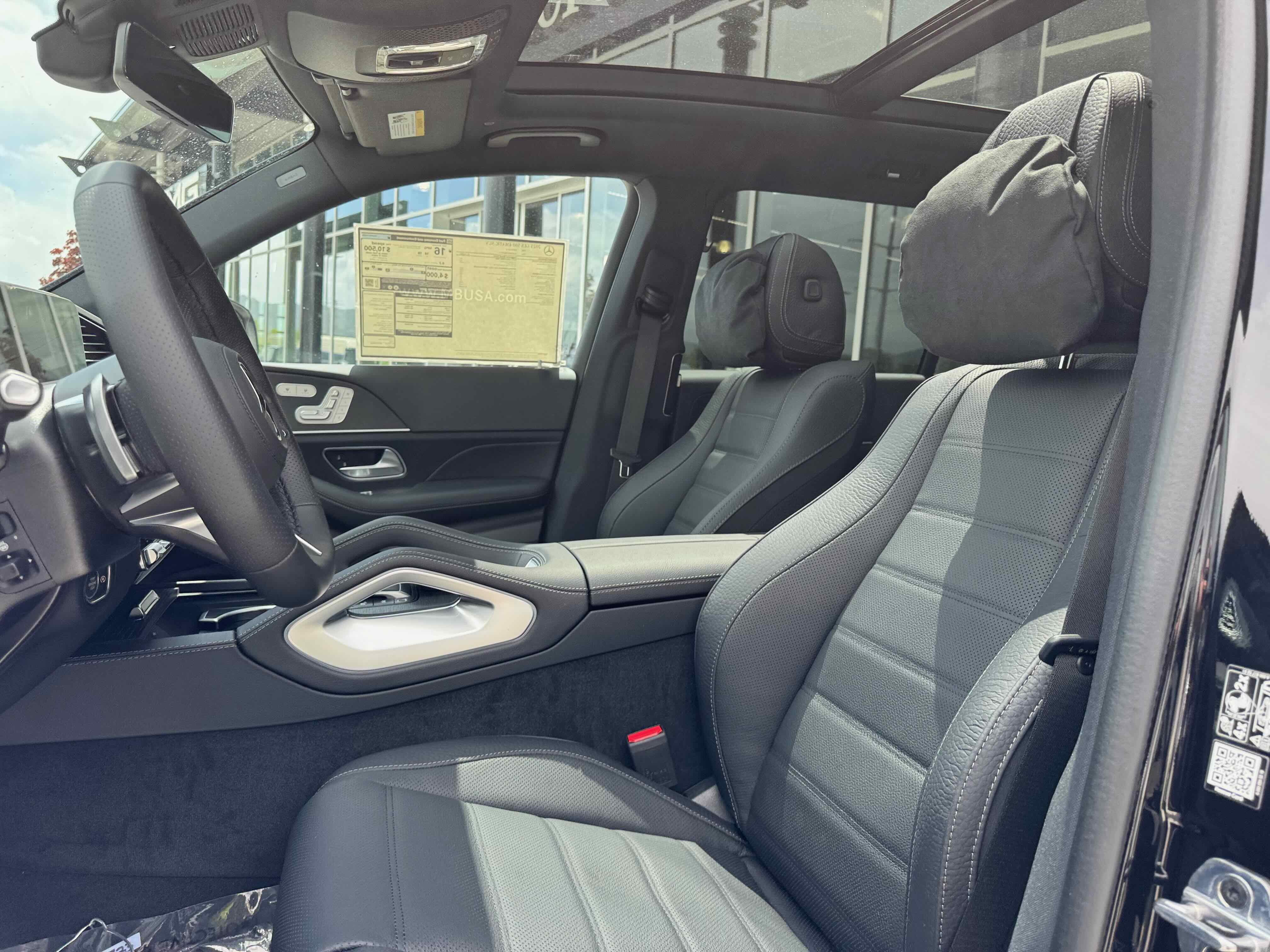 New 2025 Mercedes-Benz GLS 580 4MATIC image 15