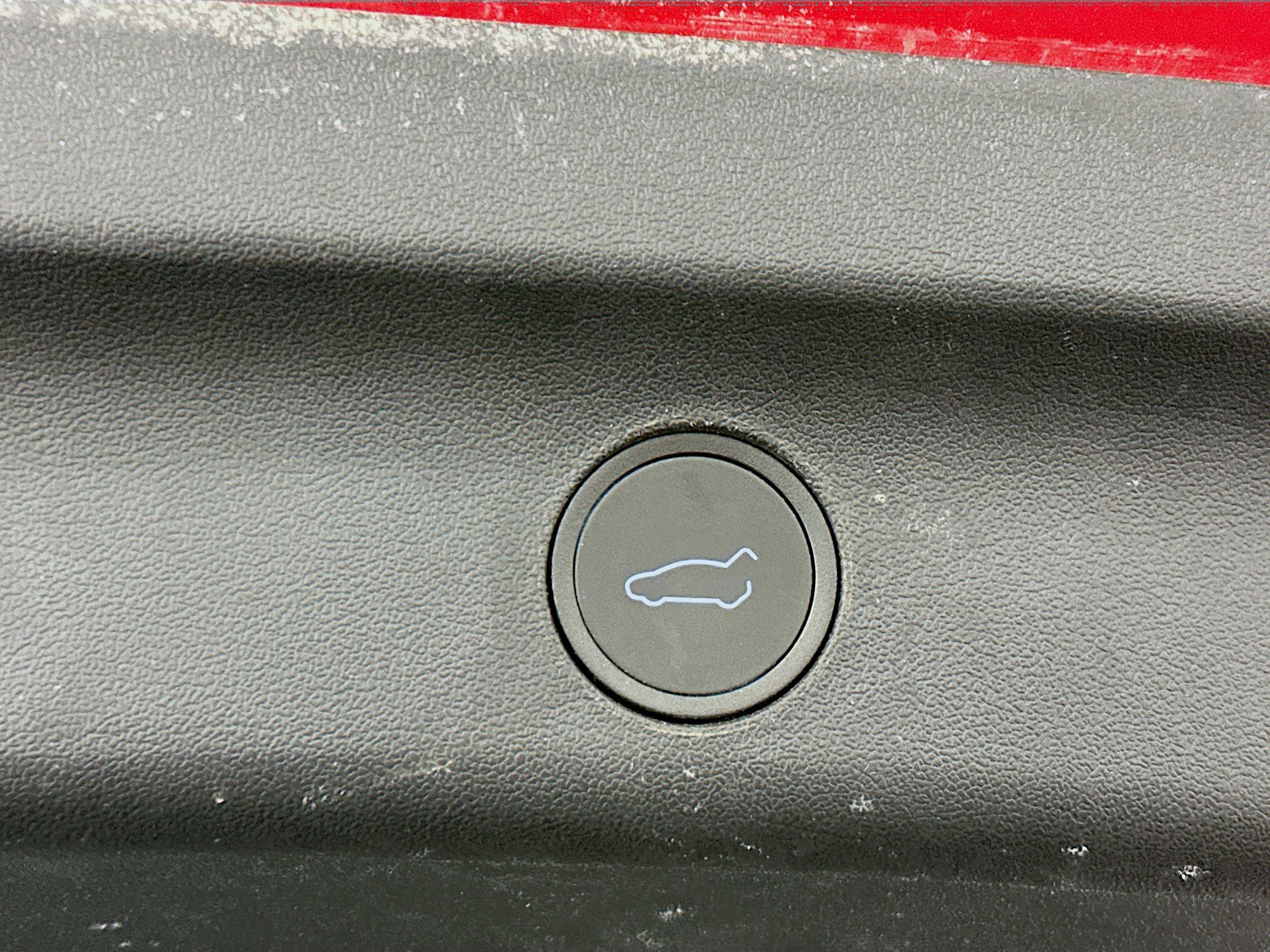 Used 2023 Tesla Model Y Long Range image 33