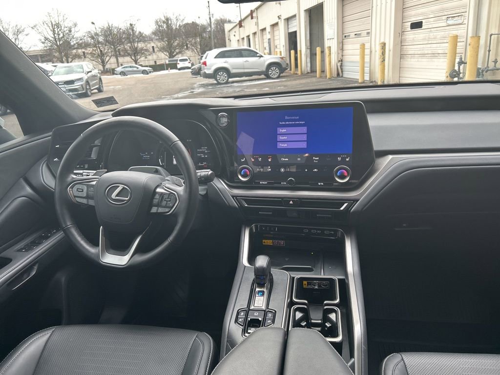 Used 2024 Lexus TX 350 AWD image 28