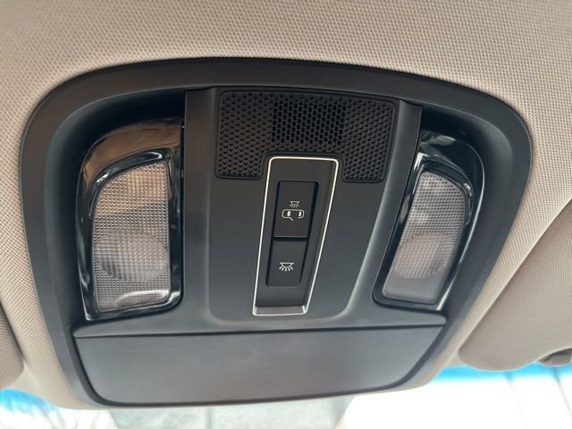 Used 2018 Kia Sorento L image 14