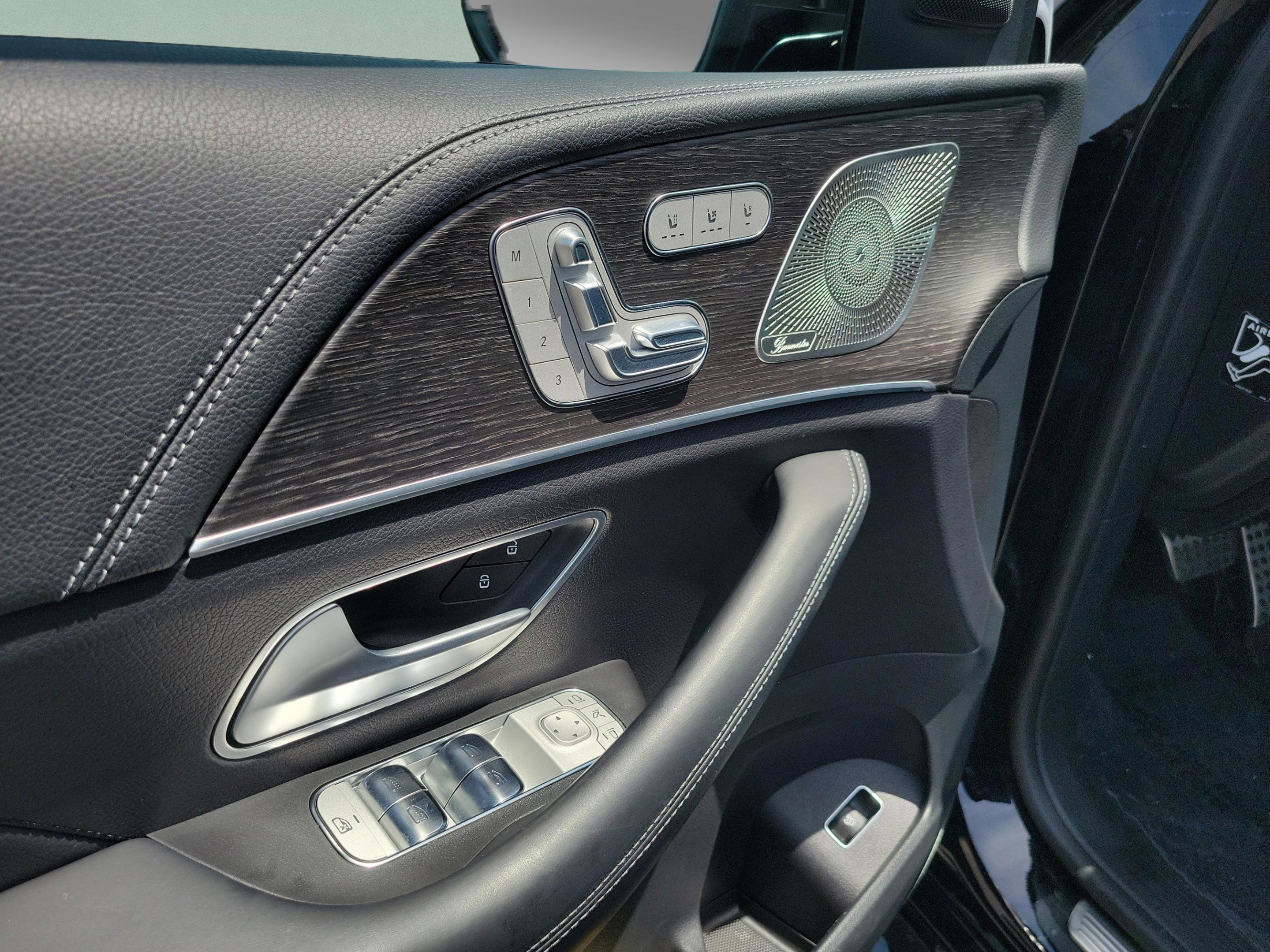 Certified 2023 Mercedes-Benz GLS 450 4MATIC image 18