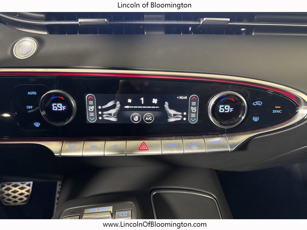 Used 2023 Genesis GV70 3.5T Sport w/ Sport Prestige Package image 40