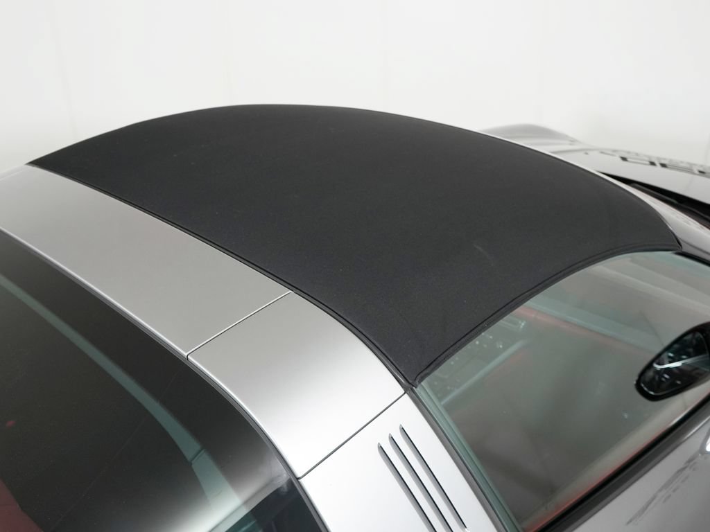Certified 2021 Porsche 911 Targa 4S AWD/4WD image 15