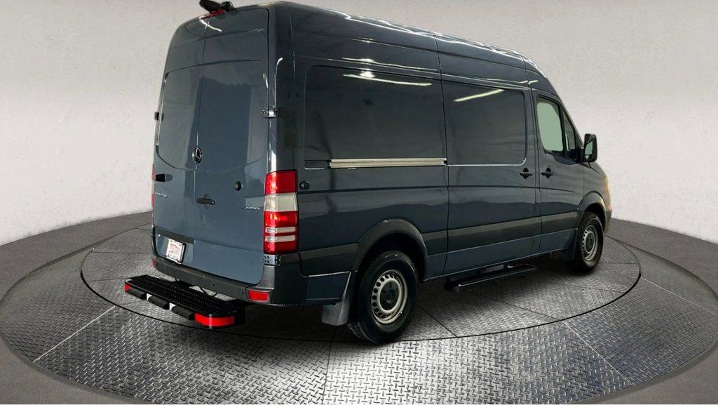 Used 2018 Mercedes-Benz Sprinter 2500 image 8