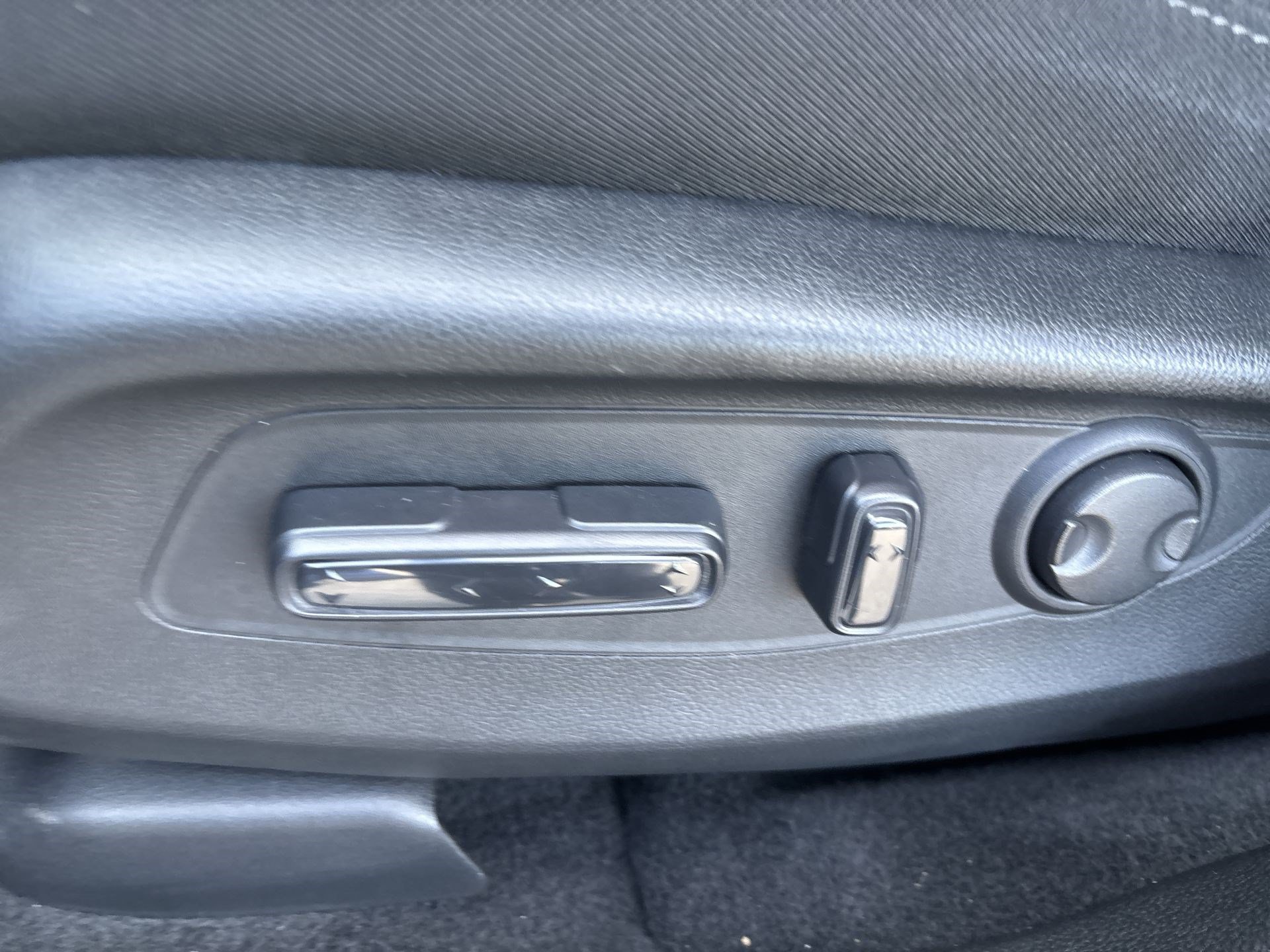 Used 2024 Honda CR-V EX image 14