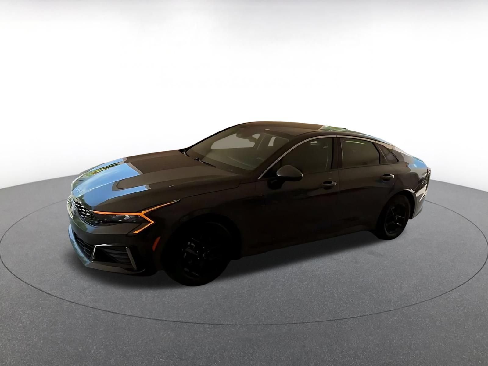 Used 2025 Kia K5 LXS FWD image 8