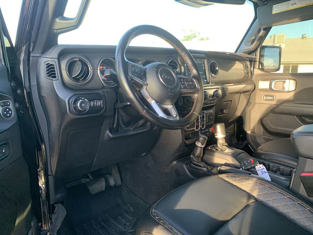 Used 2021 Jeep Wrangler Unlimited Sahara AWD/4WD image 8