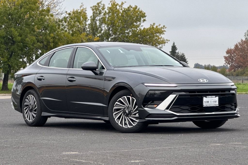 New 2026 Hyundai Sonata SEL image 2