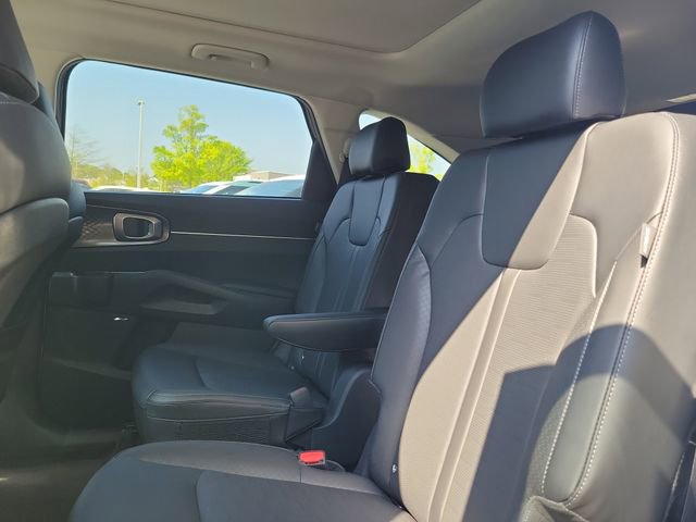 New 2026 Kia Sorento EX w/ EX Premium Package FWD image 9