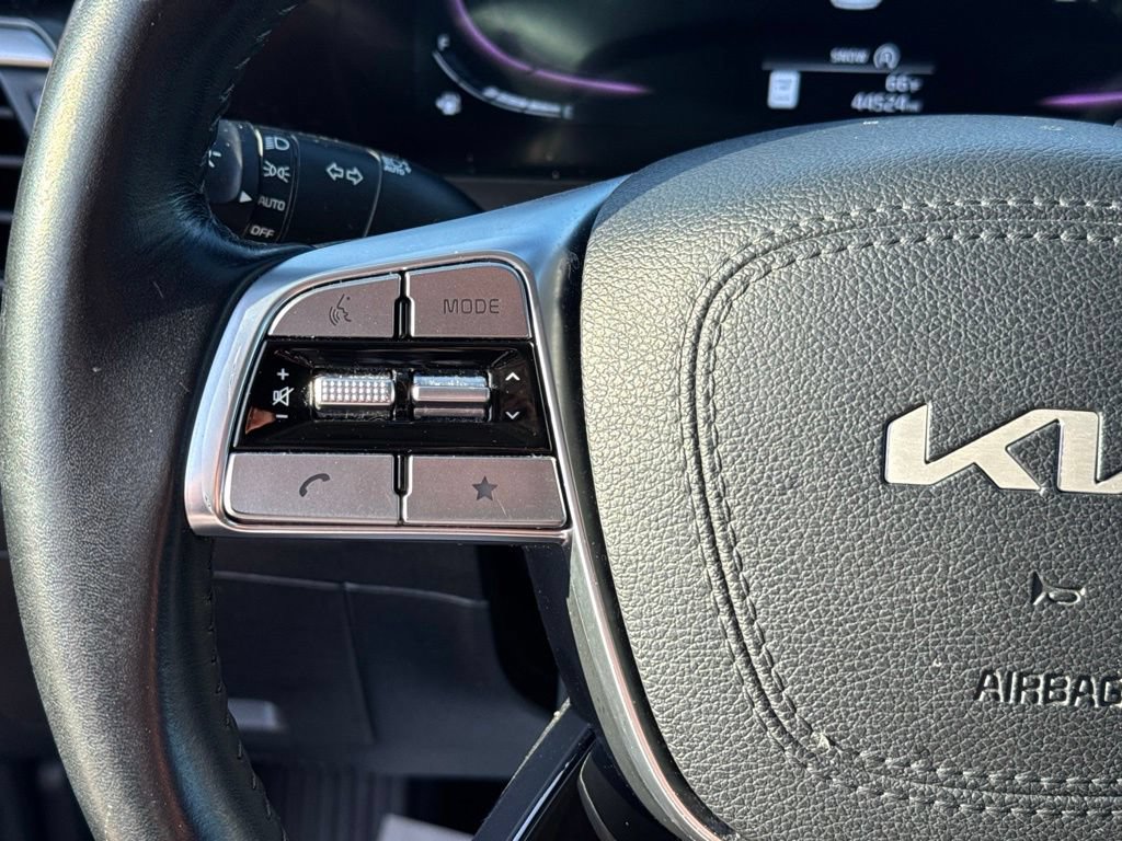 Used 2025 Kia Telluride S AWD/4WD image 15