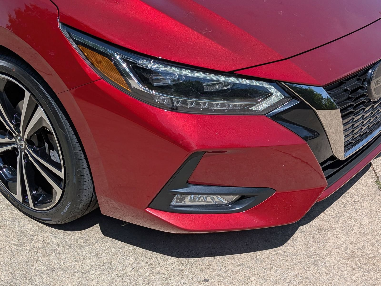 Certified 2023 Nissan Sentra SR w/ SR Premium Package FWD image 35