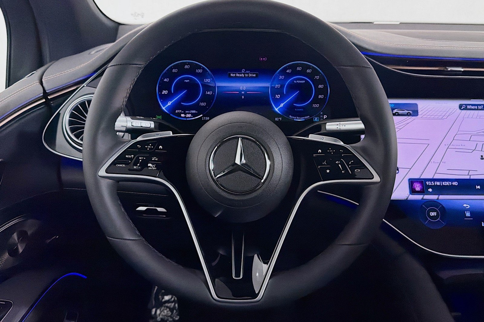 New 2026 Mercedes-Benz EQS 400 4MATIC SUV image 16