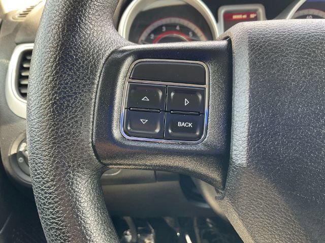 Used 2019 Dodge Journey SE FWD image 24