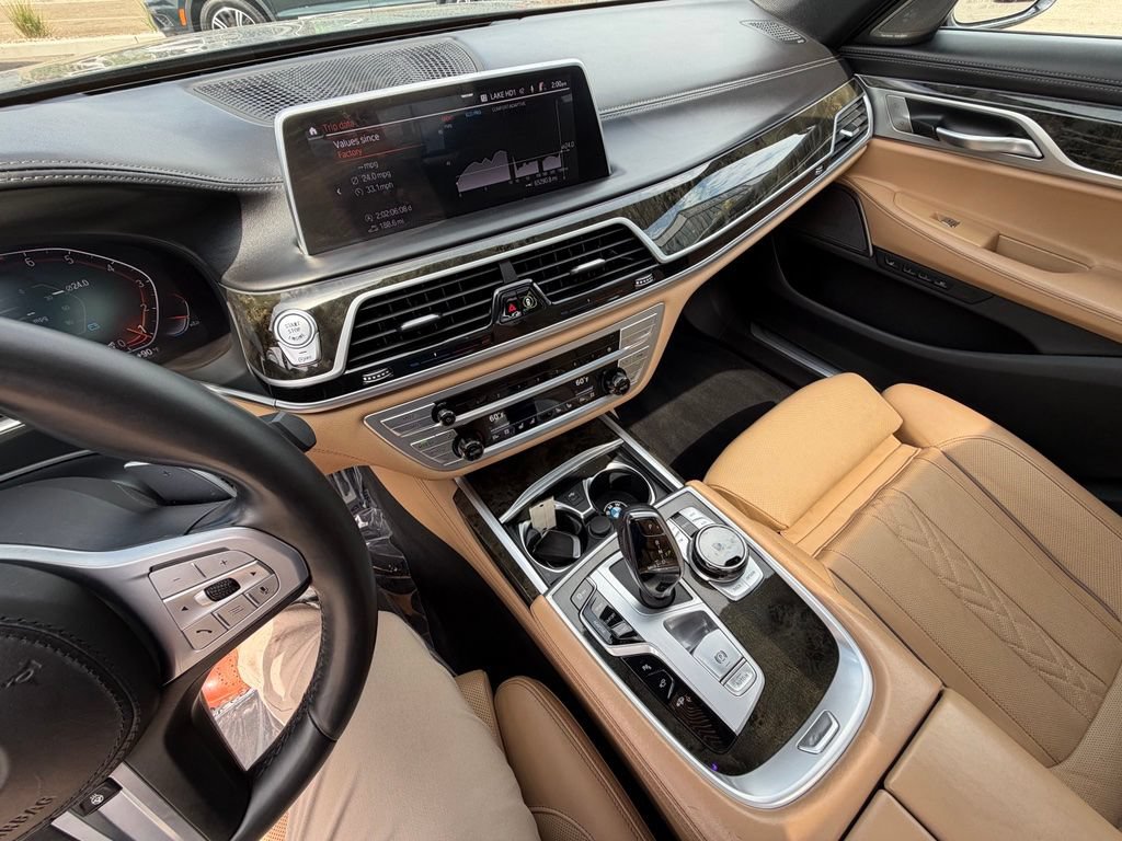 Used 2021 BMW 740i xDrive w/ M Sport Package AWD/4WD image 51