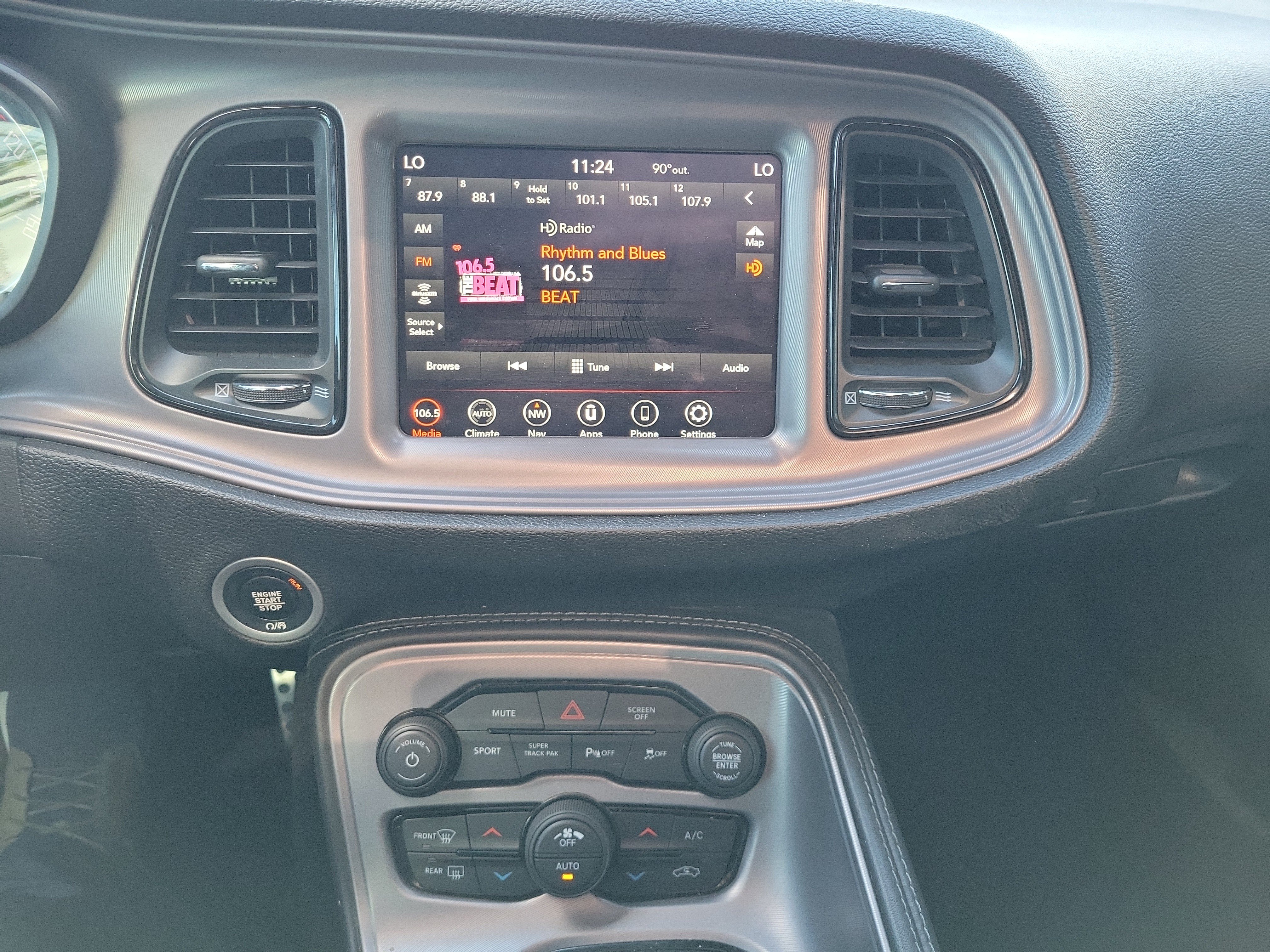 Used 2023 Dodge Challenger R/T RWD image 21