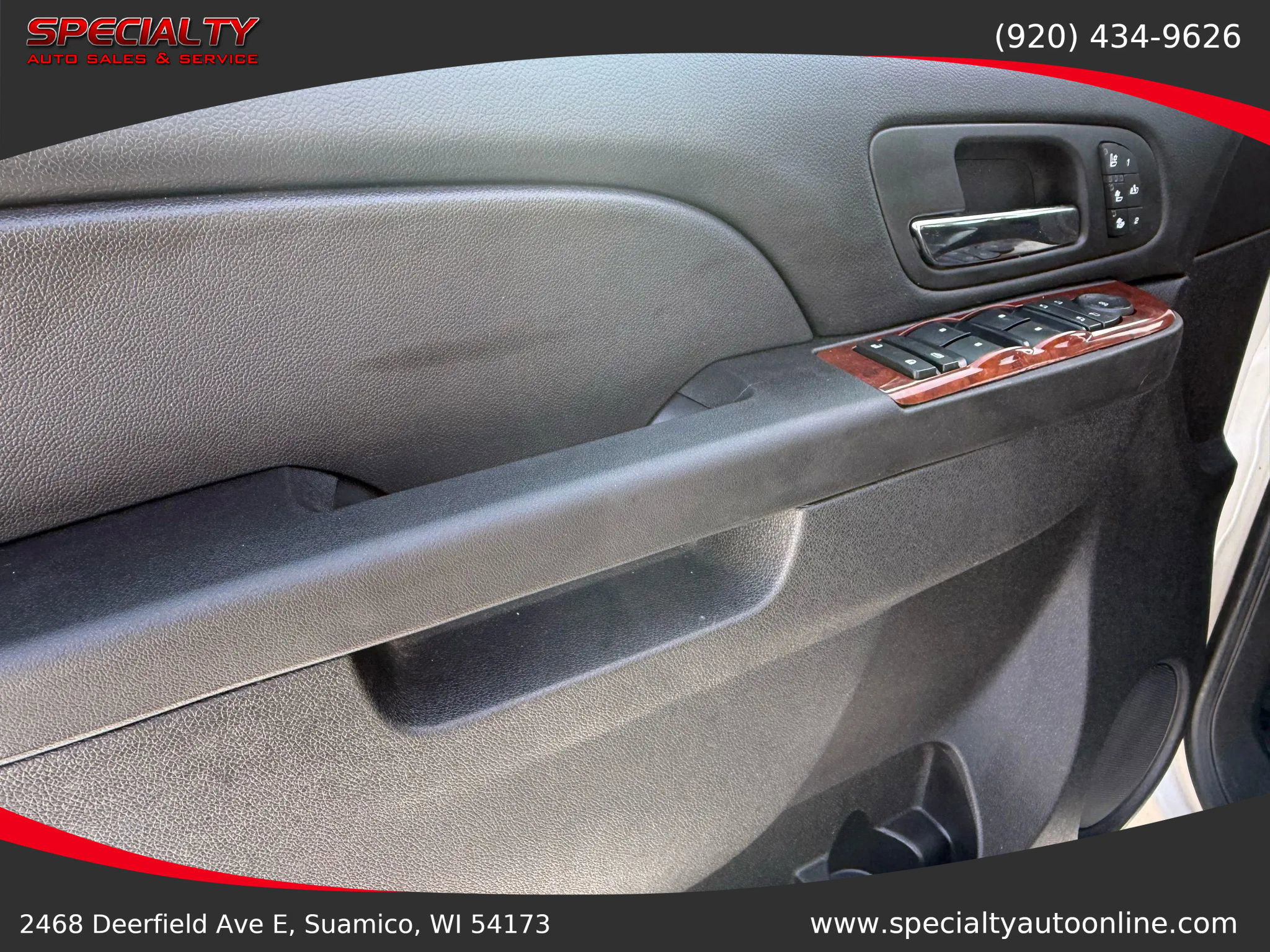 Used 2012 Chevrolet Suburban LTZ image 22