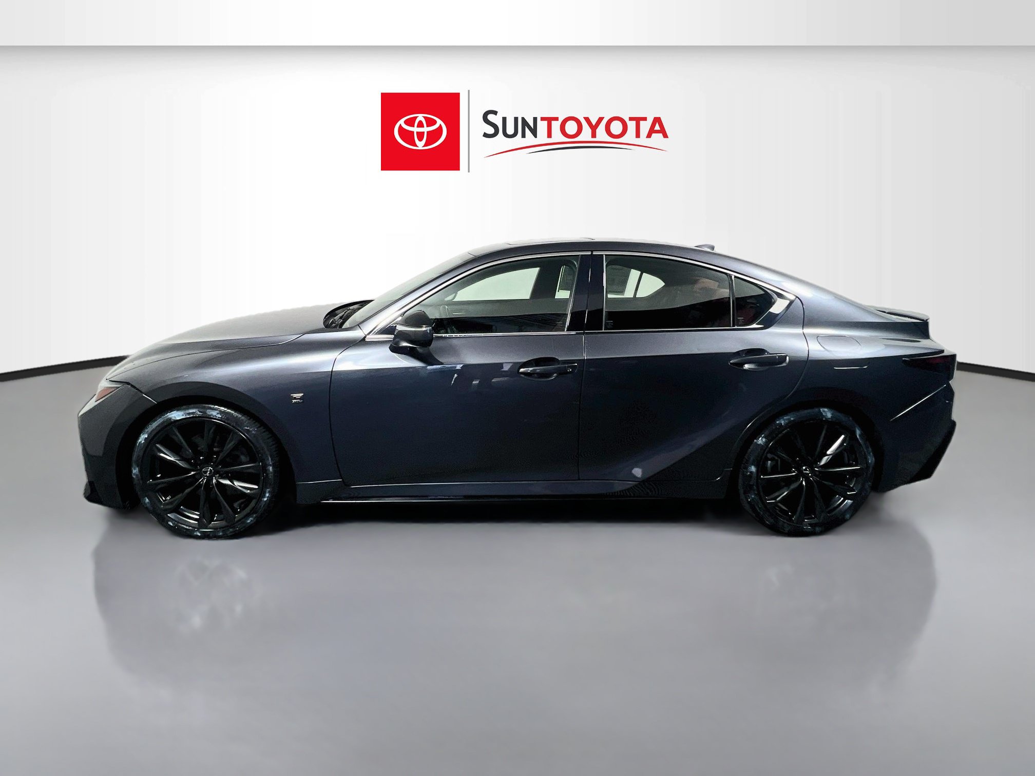Used 2024 Lexus IS 350 F Sport RWD image 7