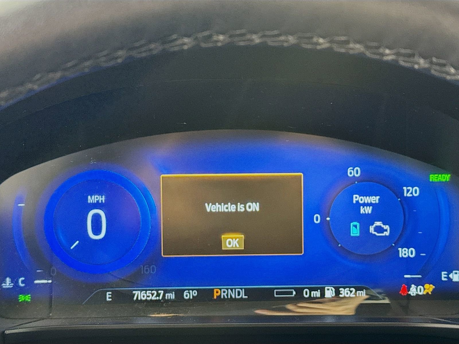 Used 2022 Ford Escape SEL w/ Technology Package image 9