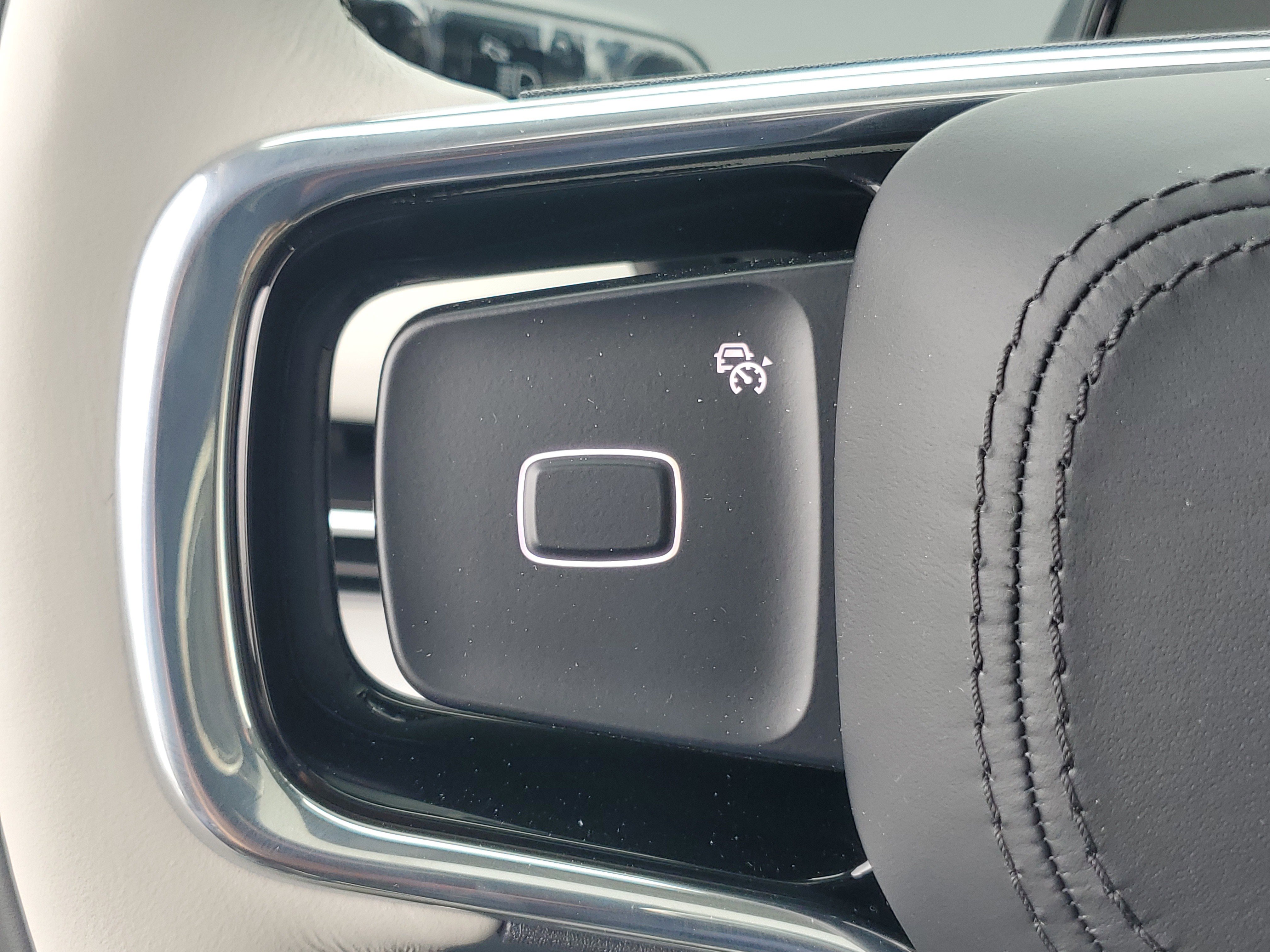 New 2026 Lincoln Navigator Reserve AWD/4WD image 17
