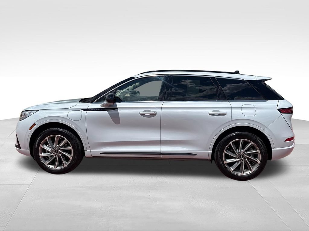 Certified 2025 Lincoln Corsair Grand Touring AWD/4WD image 5