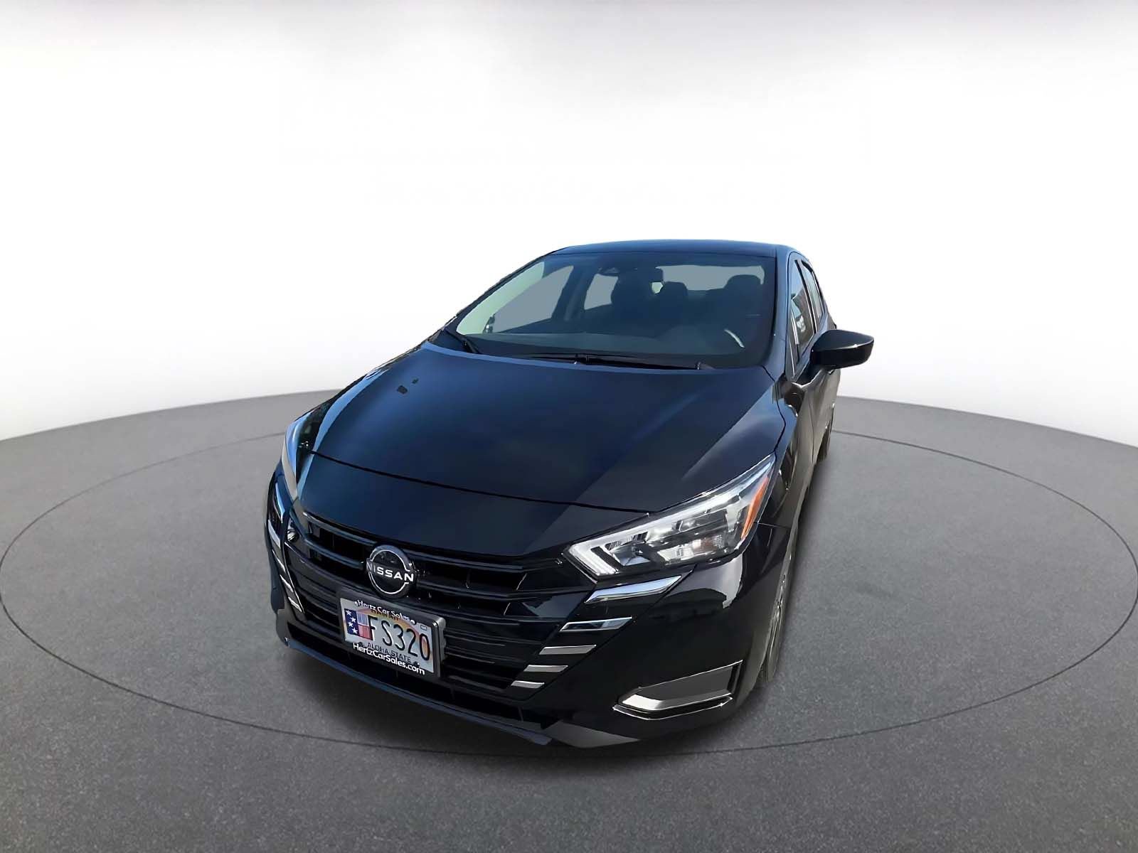 Used 2025 Nissan Versa SV FWD image 7