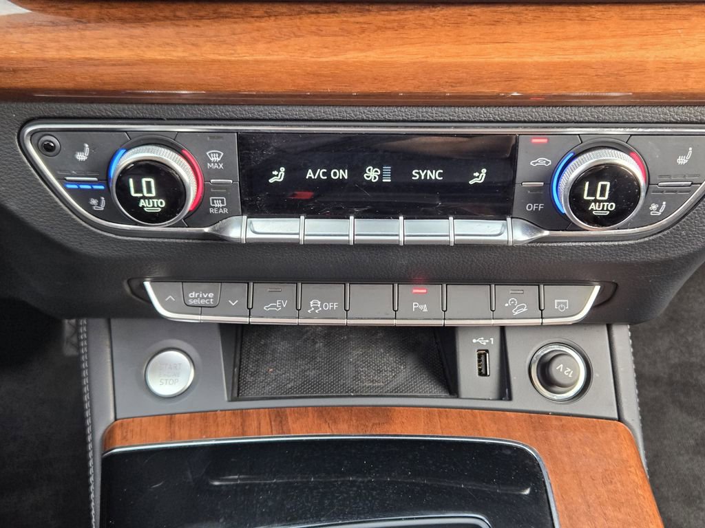 Certified 2023 Audi Q5 e Premium Plus w/ Premium Plus Package image 22