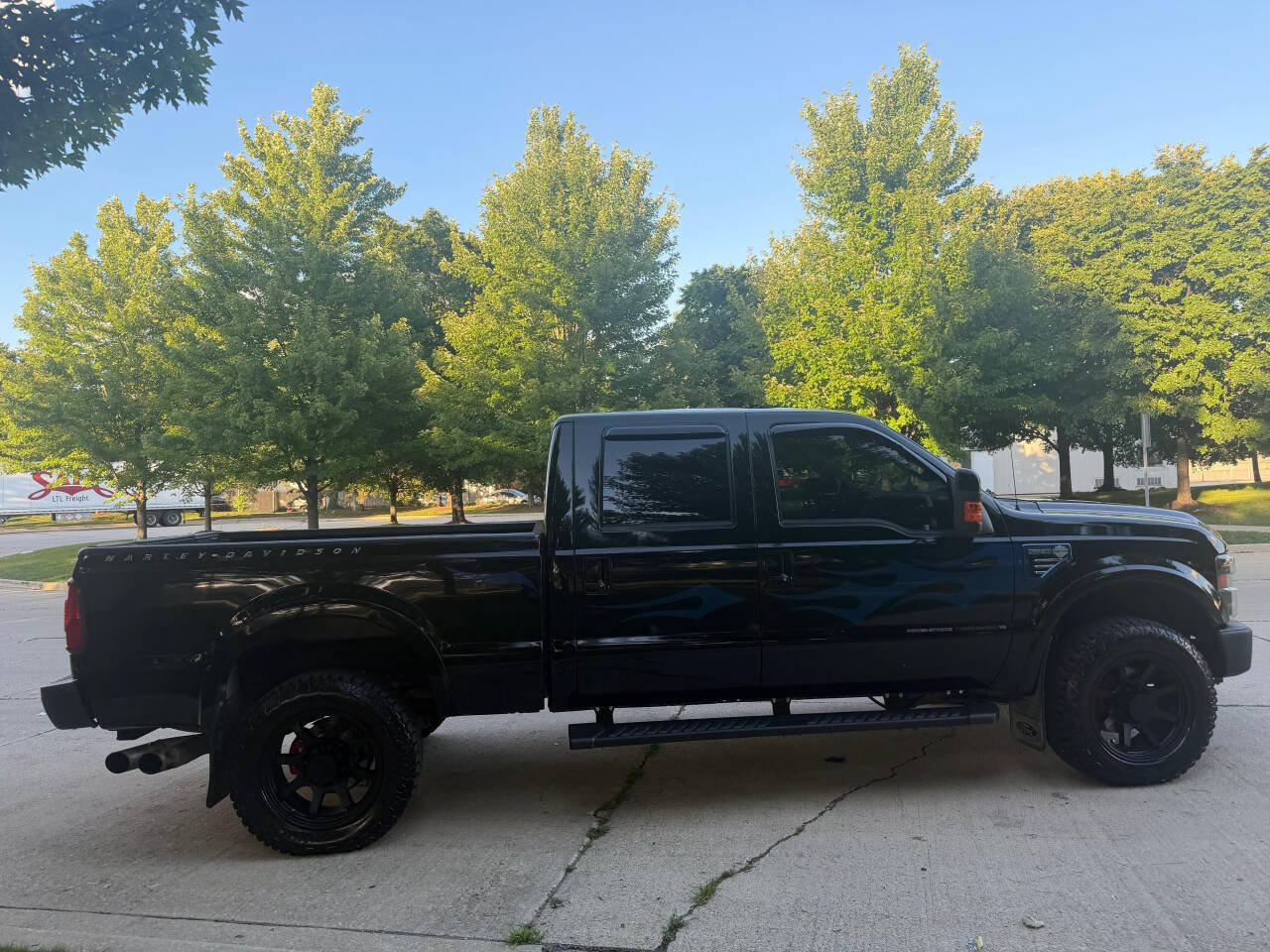 Used 2009 Ford F350 Lariat AWD/4WD image 7