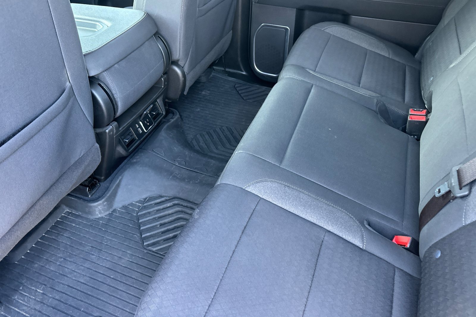 Used 2023 Chevrolet Silverado 1500 LT Trail Boss w/ Protection Package image 15