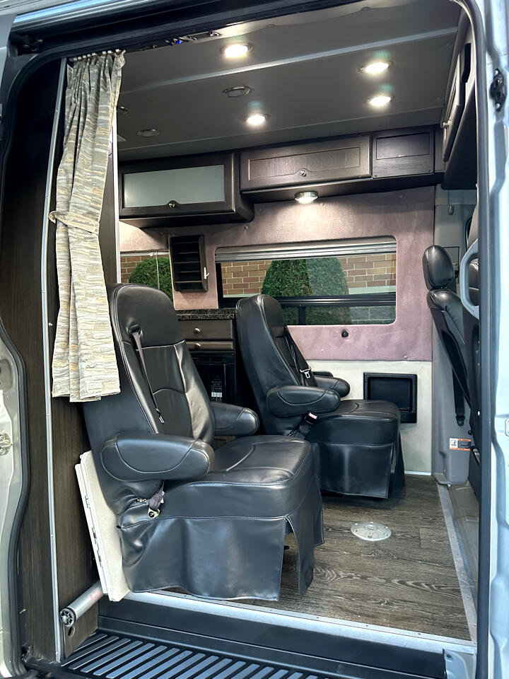 Used 2015 Mercedes-Benz Sprinter 3500 w/ Active Safety Plus Package image 59