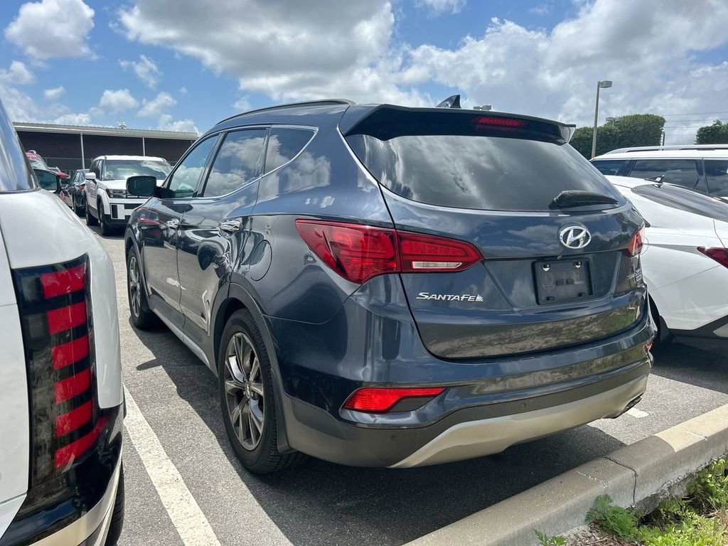 Used 2017 Hyundai Santa Fe Sport FWD image 3
