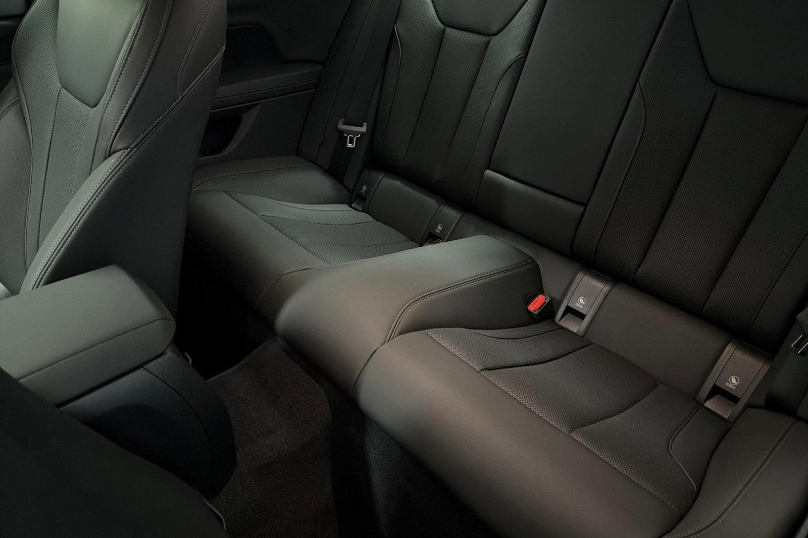 New 2026 BMW 430i Coupe w/ Parking Assistance Package image 20